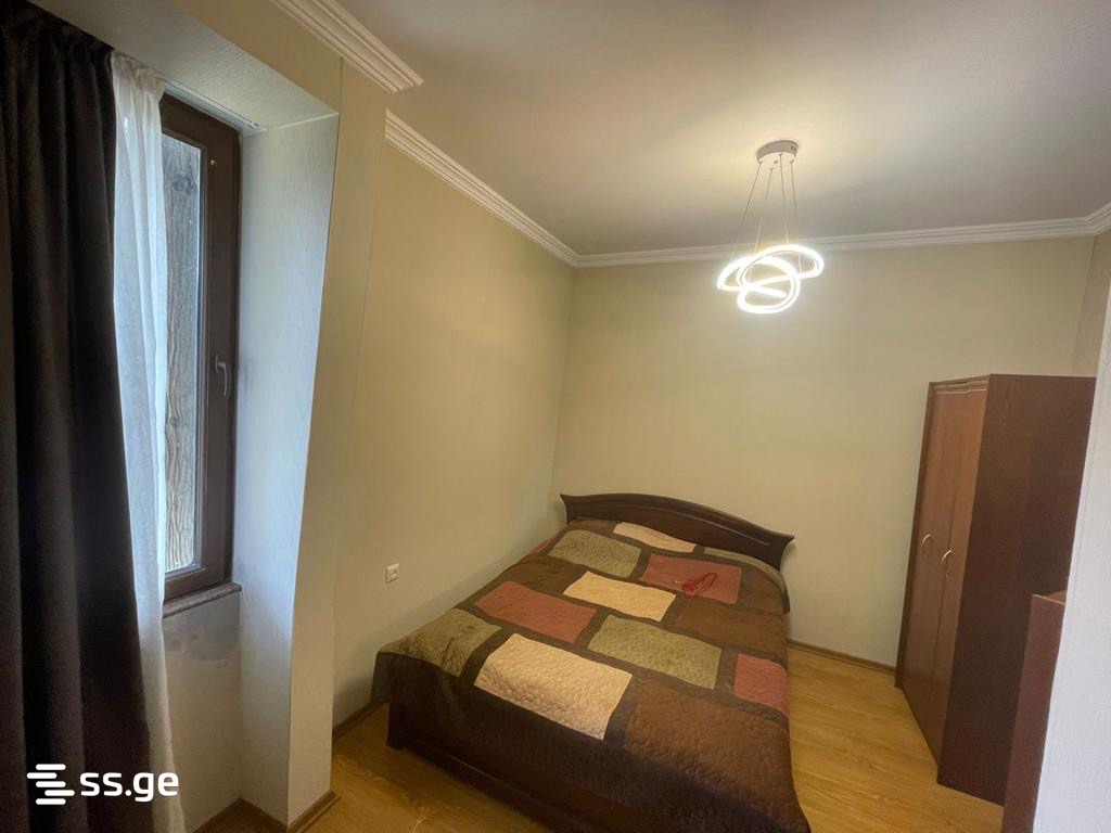 4 Room Private House For Sale view 12
