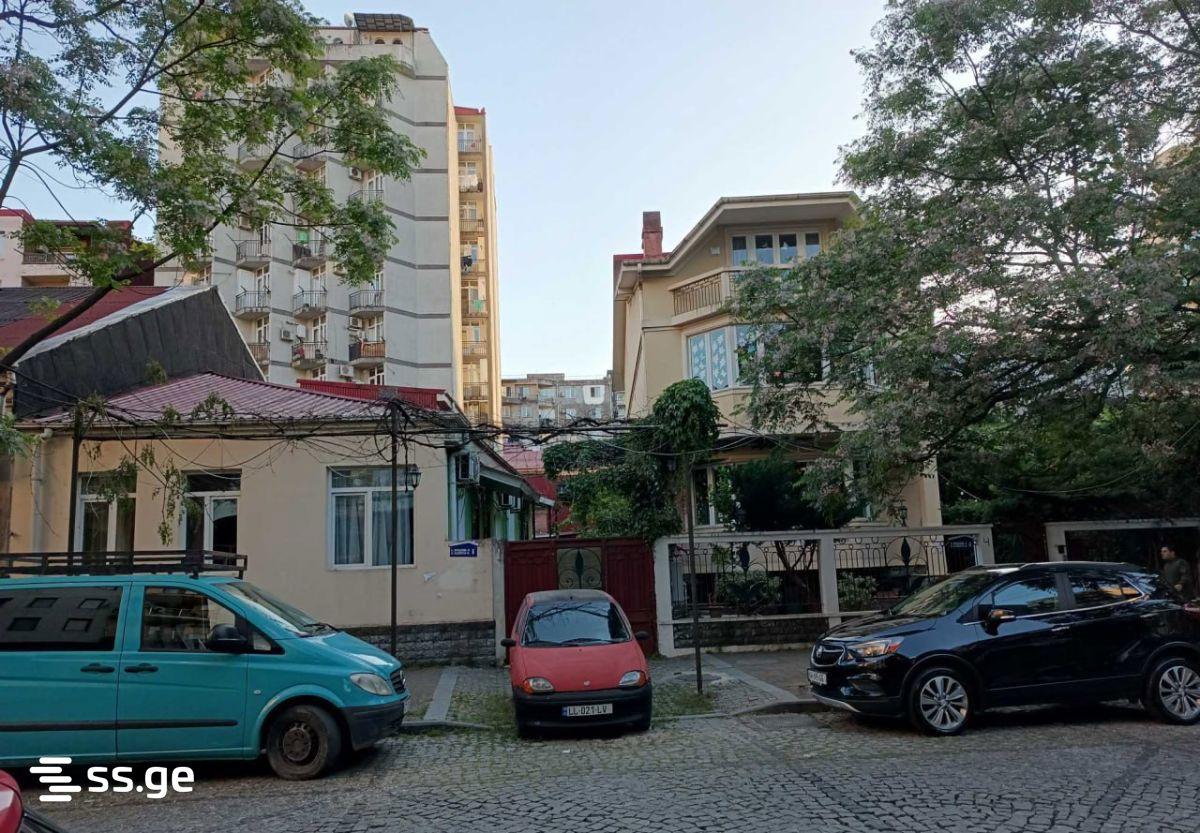 Commercial Space For Sale. Batumi view 1