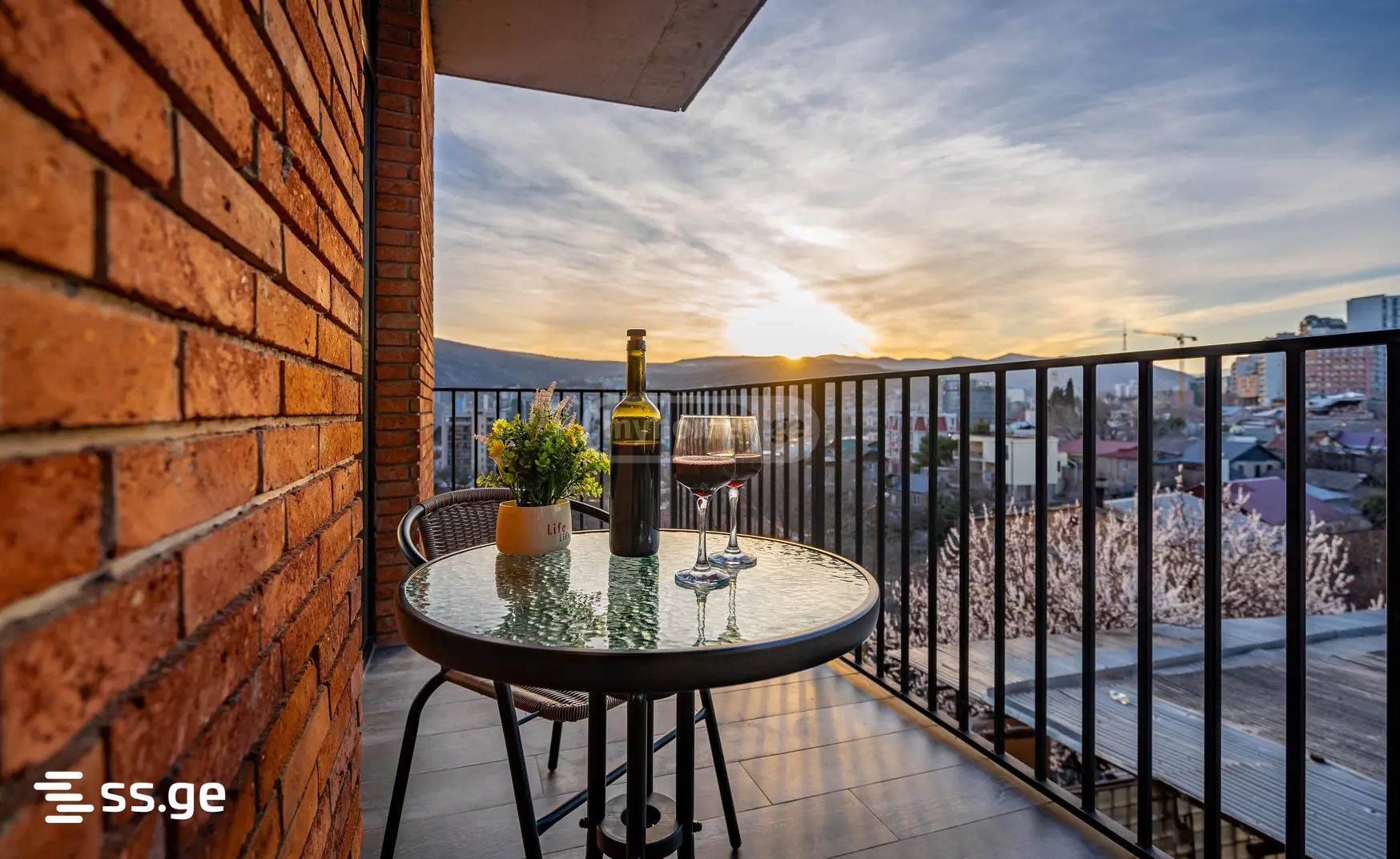 10 Room Hotel For Sale view 13