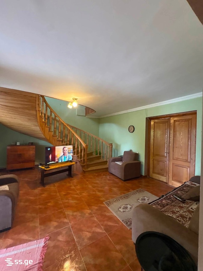 5 Room Private House For Rent. Telavi, 2 of 4