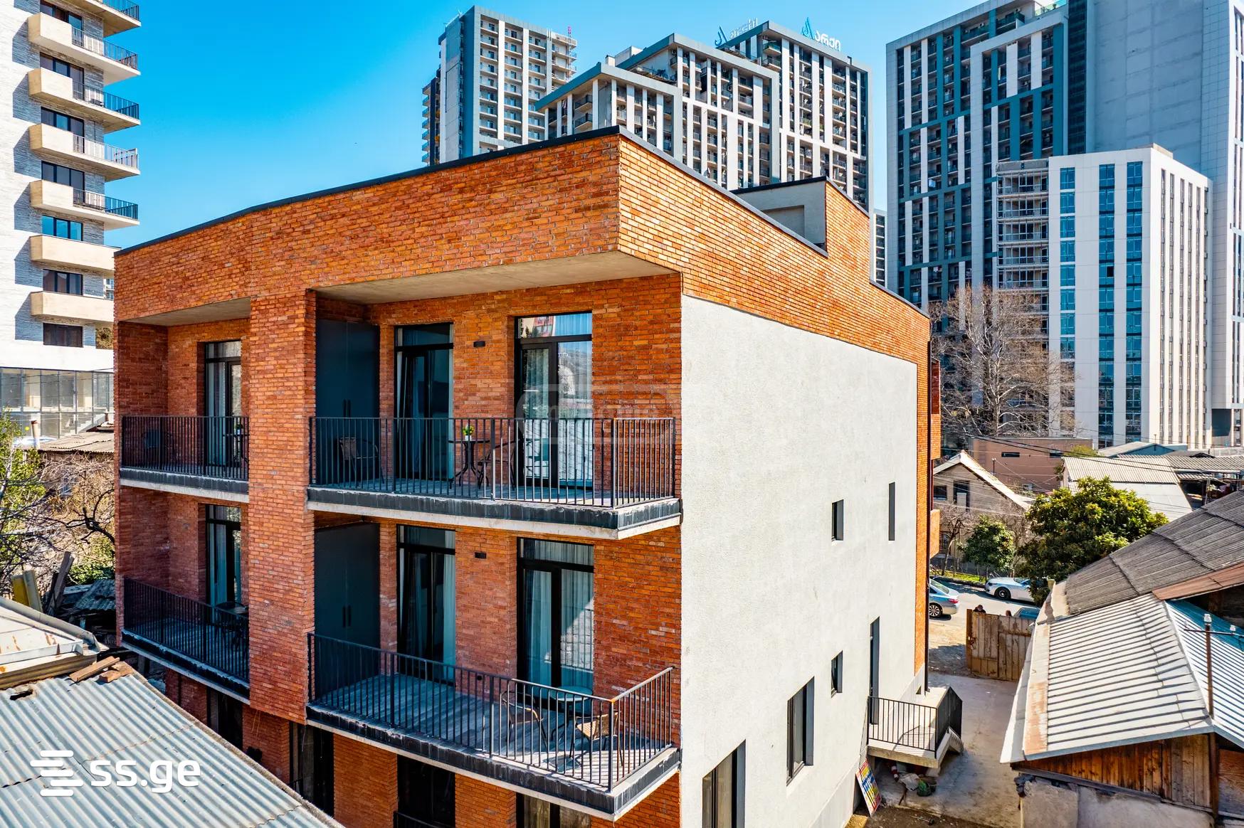 10 Room Hotel For Sale view 15