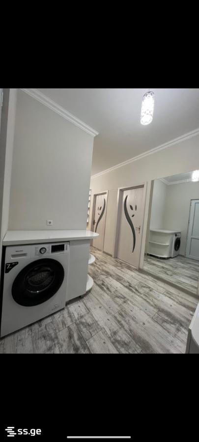 3 Room Flat For Rent. Makhindjauri view 3