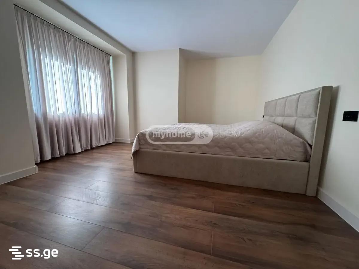 5 Room Summer Cottage Daily Rent. Lisi Lake view 8