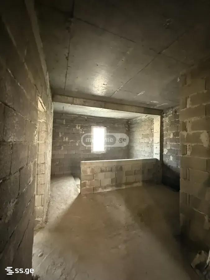 7 Room Private House For Sale view 9