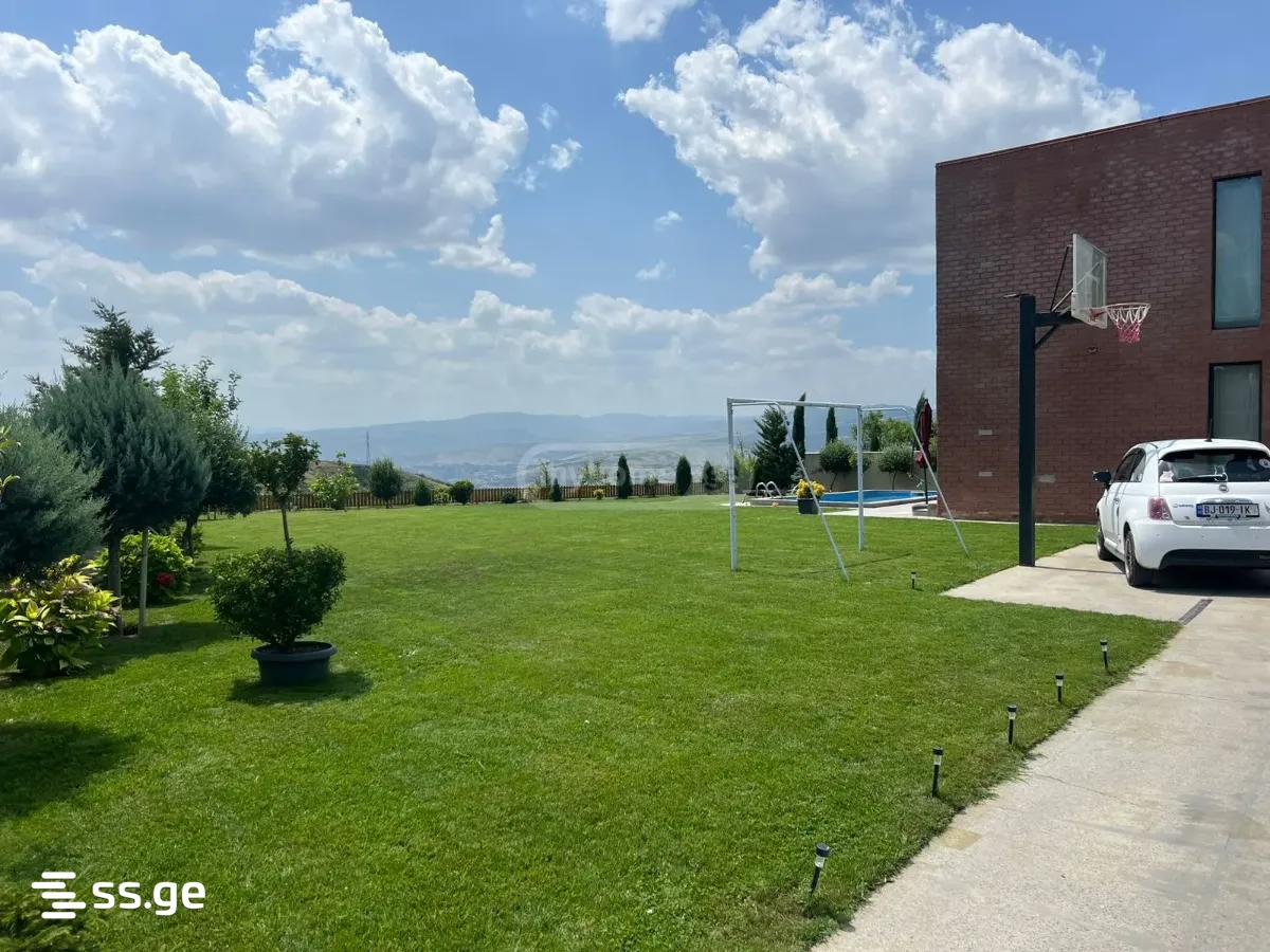 6 Room Private House For Sale view 14