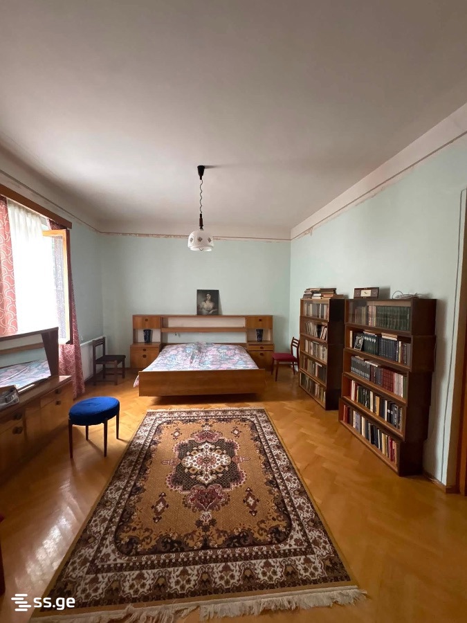 5 Room Private House For Rent. Telavi view 10