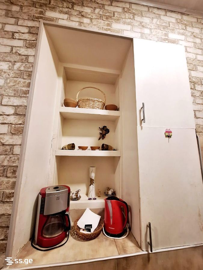 1 Room Flat Daily Rent. Vera view 7