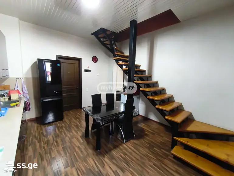 3 Room Private House For Sale view 8