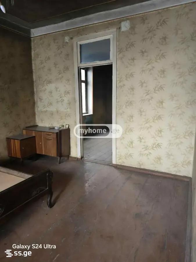 10 Room Private House For Sale view 10