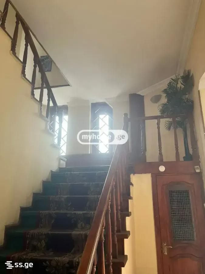 26 Room Hotel For Rent. Digomi view 14