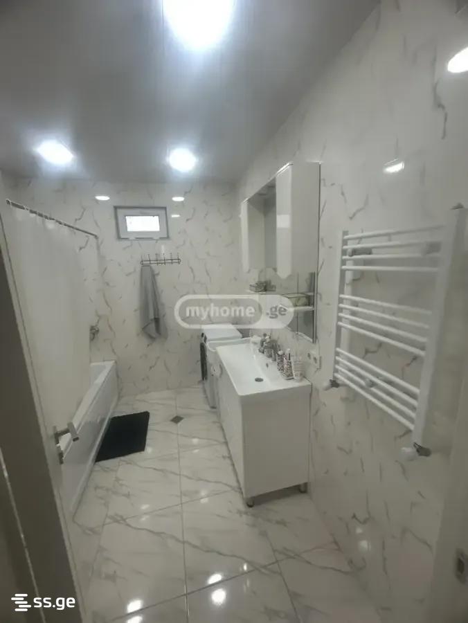 7 Room Private House For Sale view 8