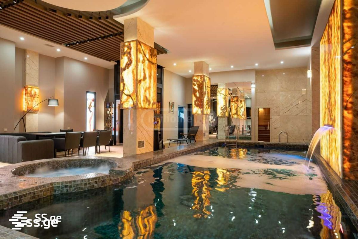 8 Room Private House Daily Rent. Tabakhmela view 1