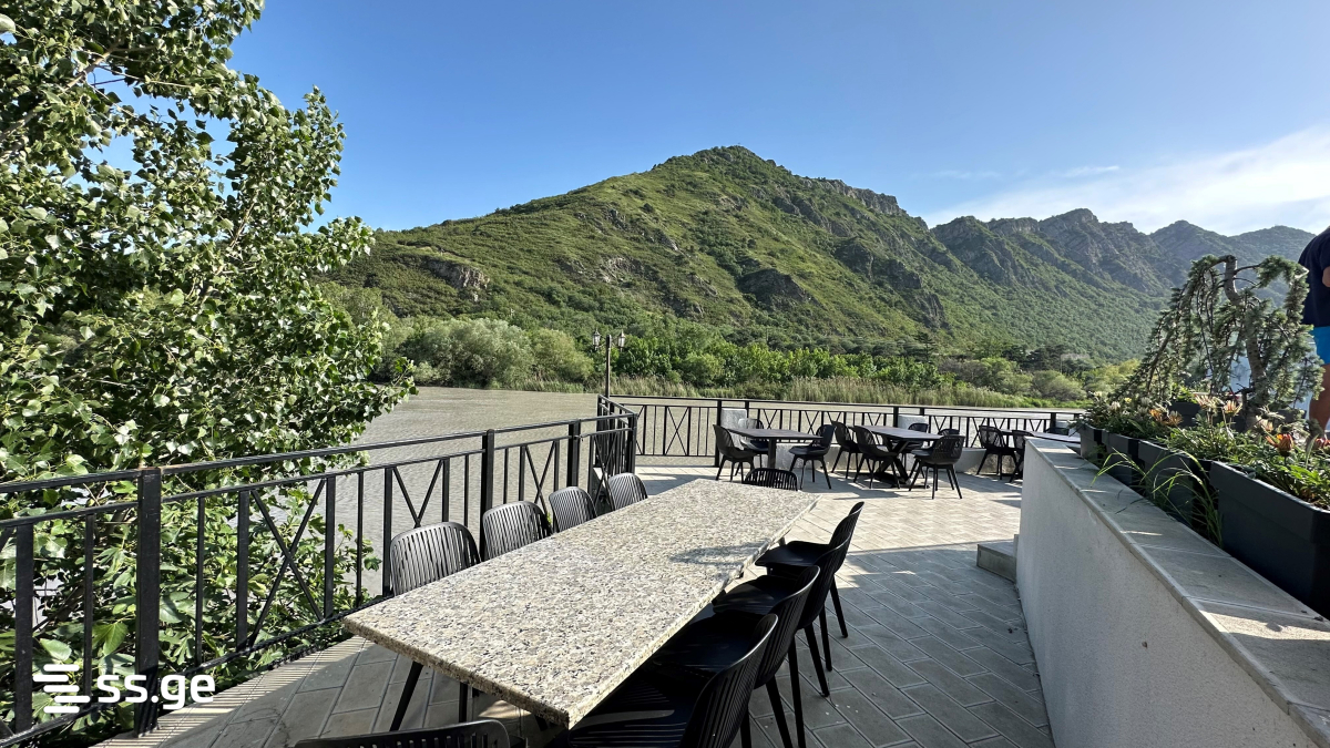 11 Room Hotel For Sale view 36