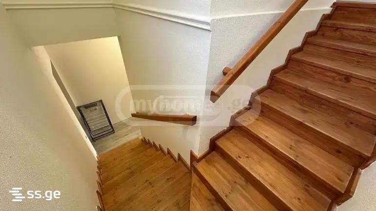 5 Room Private House For Sale view 12