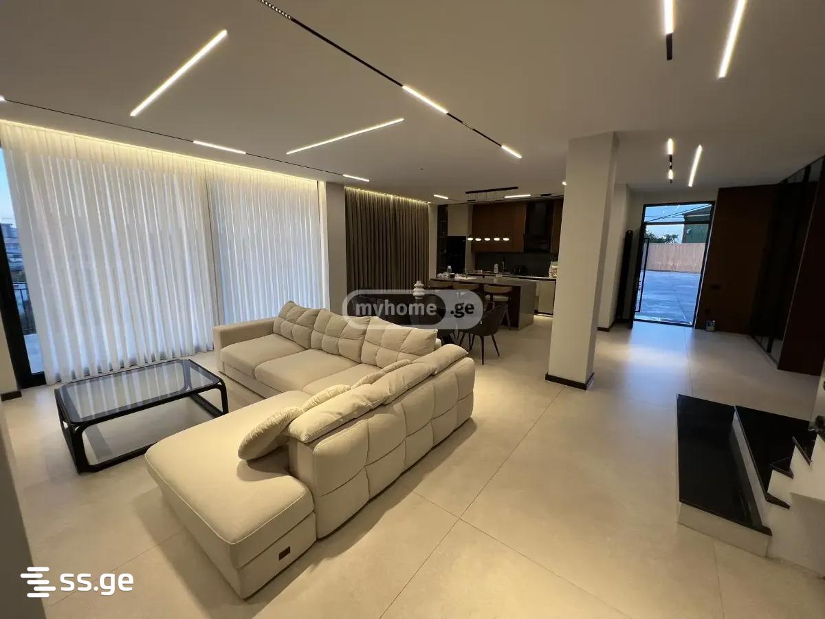 7 Room Private House For Rent. Batumi view 14