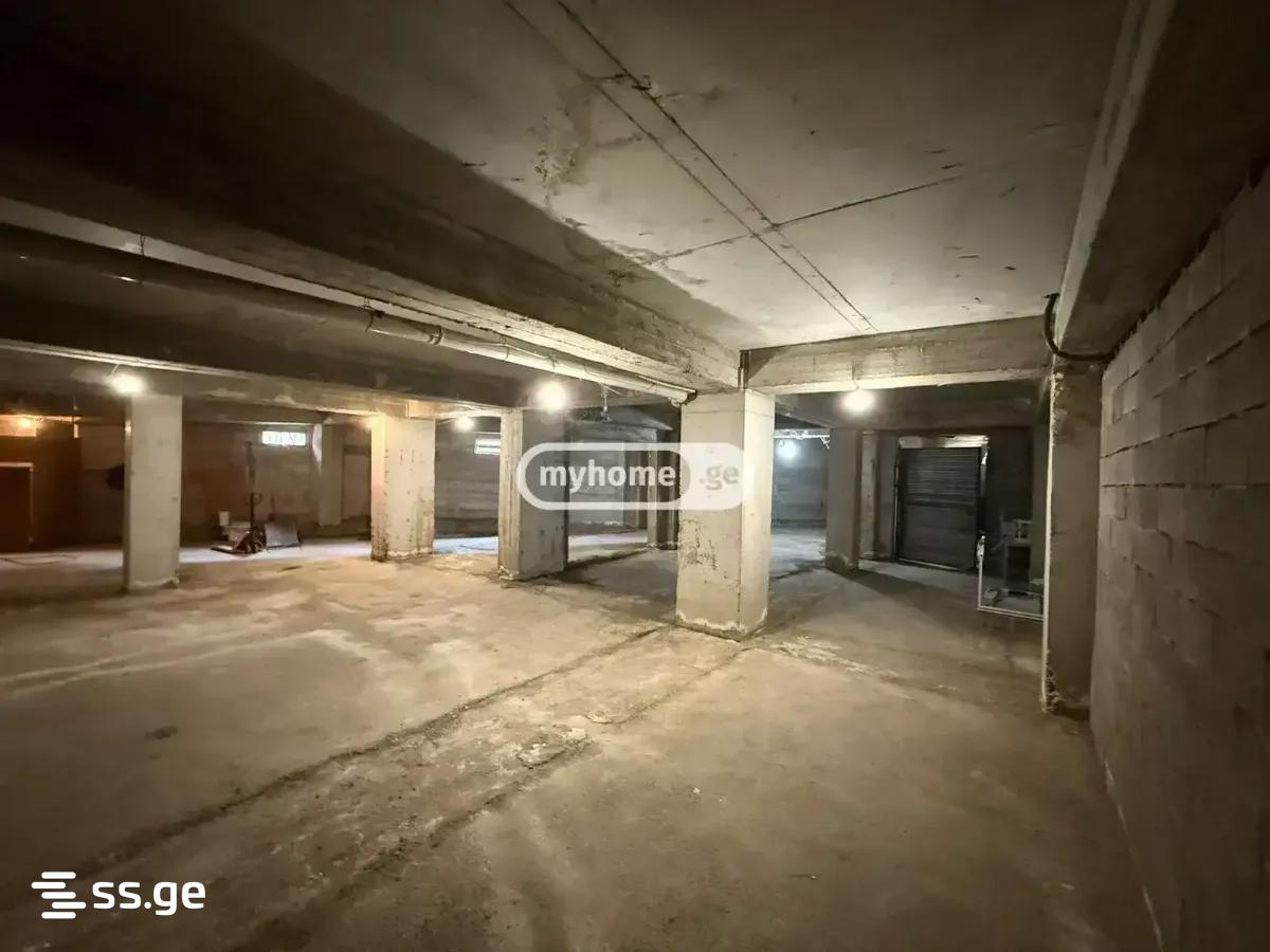 Store-Industrial Property For Sale. Isani view 1