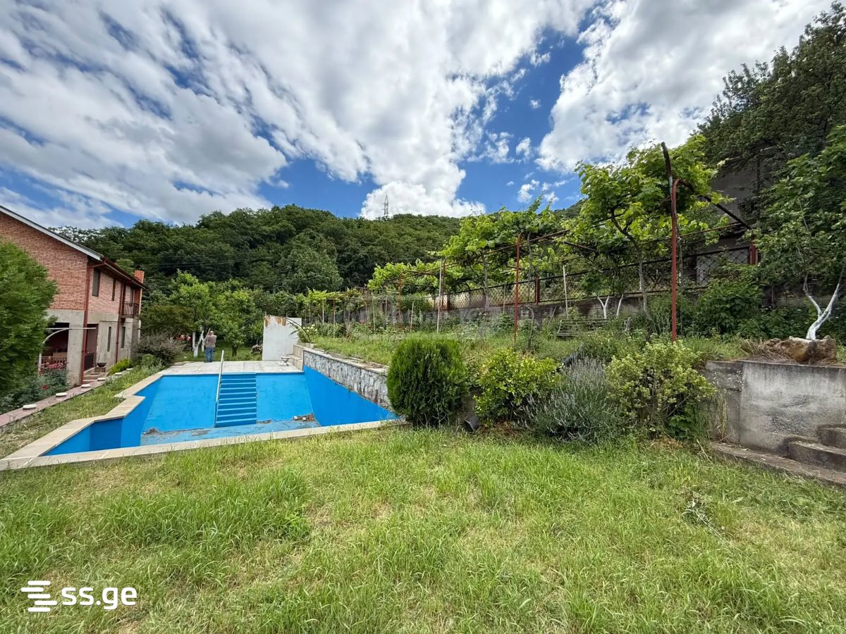 Summer Cottage For Sale. Mtskheta, 1 of 4
