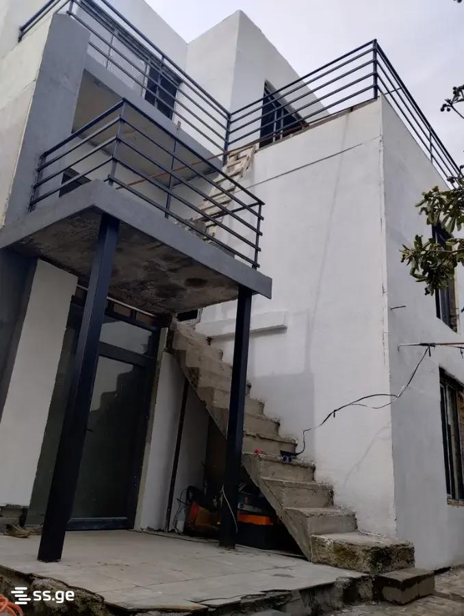 7 Room Private House For Sale view 9