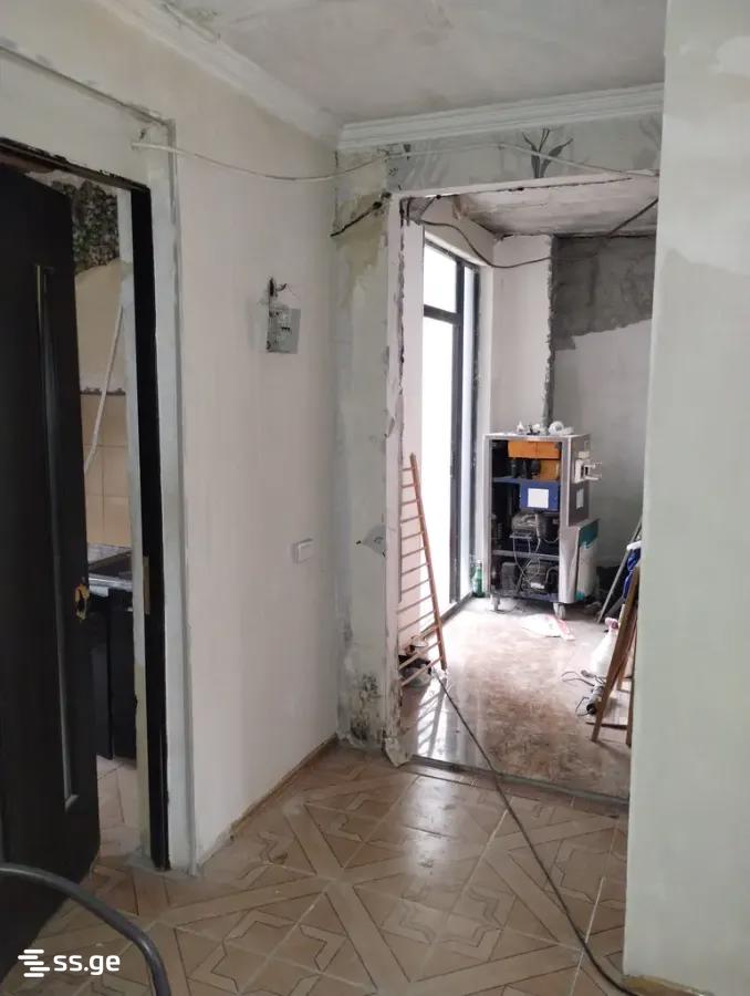 7 Room Private House For Sale view 8