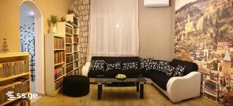 5 Room Private House For Rent. Sololaki view 10