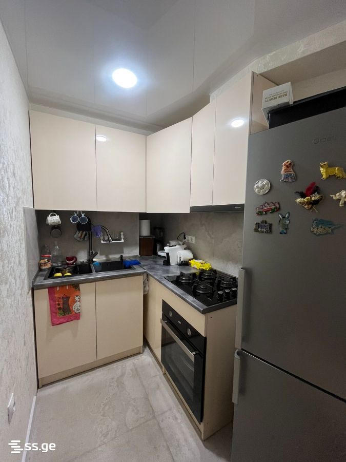 2 room Flat For Sale. Saburtalo - Aanzicht 4