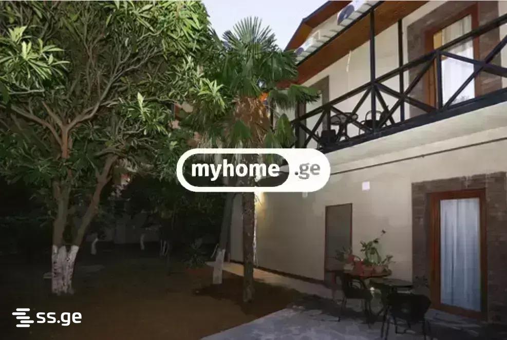 10 Room Hotel For Sale view 8
