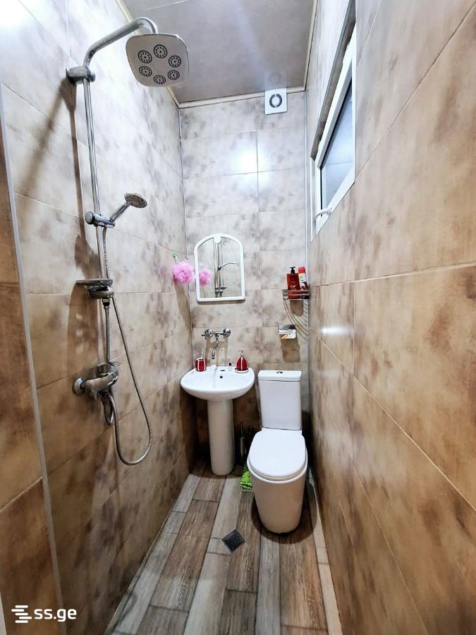 1 Room Flat Daily Rent. Vera view 8