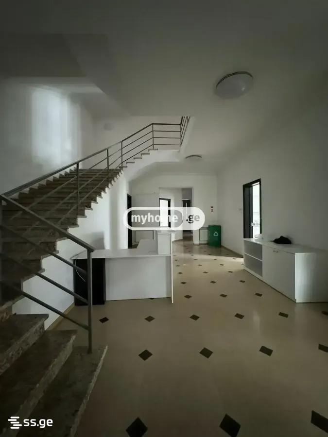 16 Room Hotel For Rent. Vake view 5