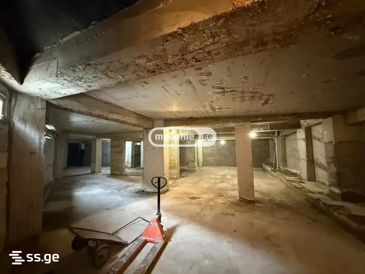 Store-Industrial Property For Sale. Isani view 3