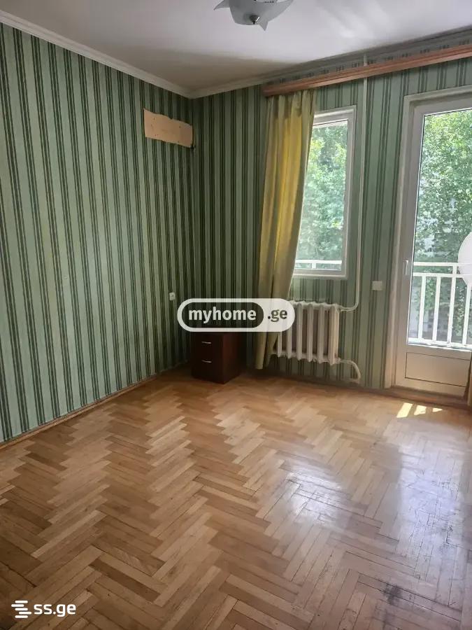 15 Room Hotel For Rent. Saburtalo view 32