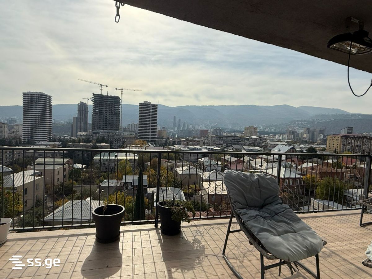 4 room Flat For Sale. Saburtalo - Vista 2