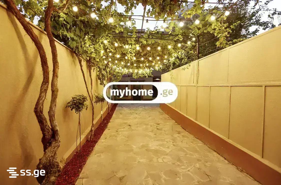 10 Room Hotel For Sale view 9