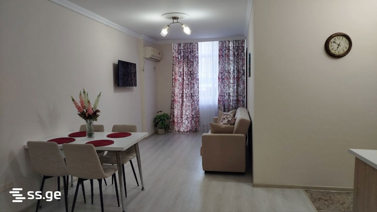 2 room Flat For Sale. Batumi - Vista 3