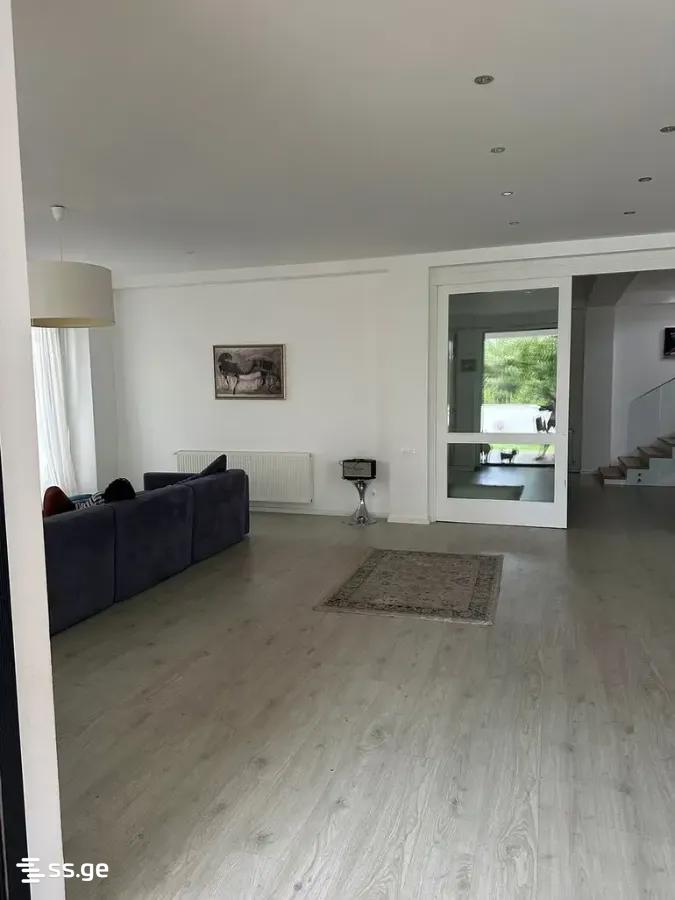 4 Room Private House For Sale view 41