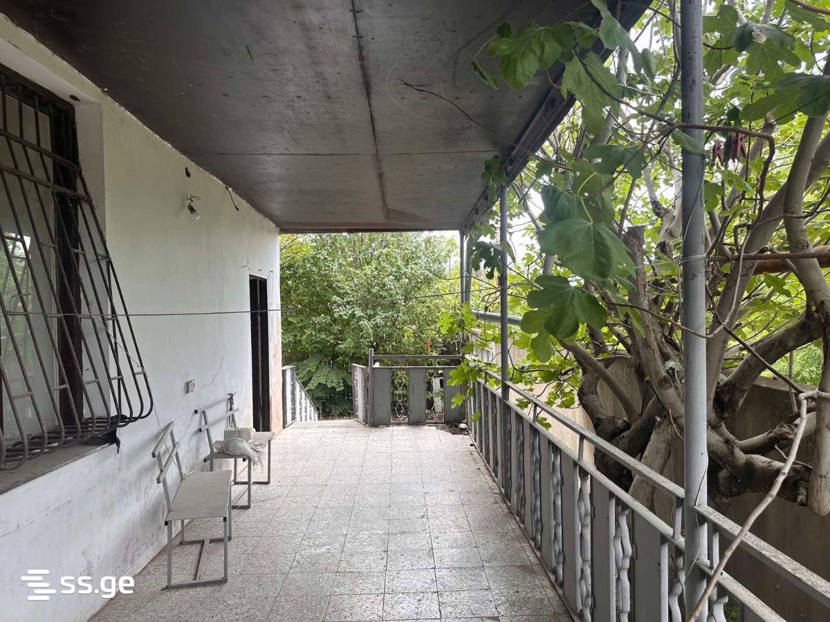 6 Room Summer Cottage For Sale view 5