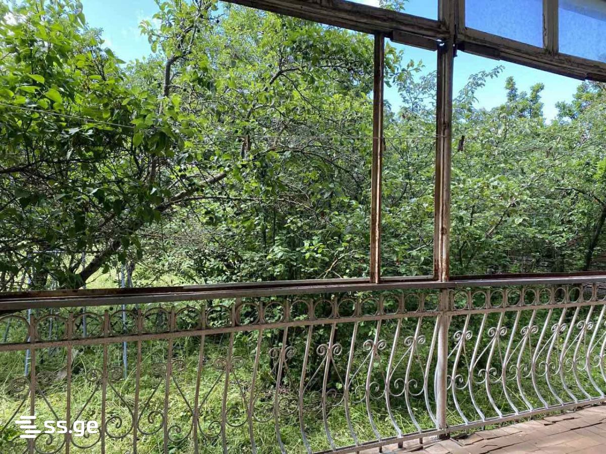 4 Room Private House For Sale view 12
