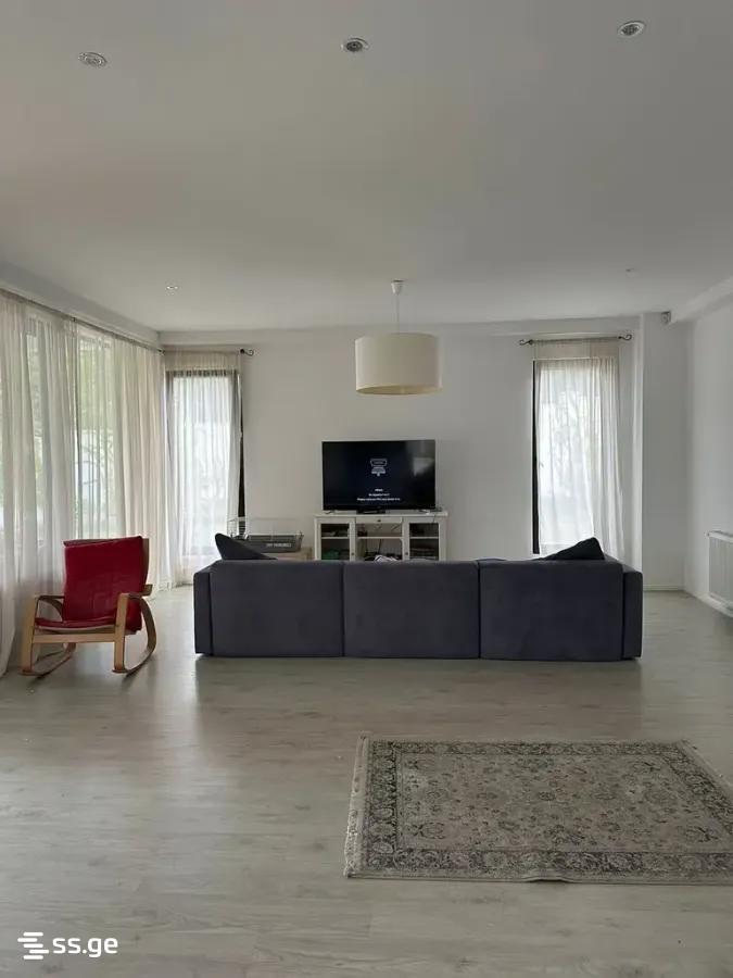 4 Room Private House For Sale view 64