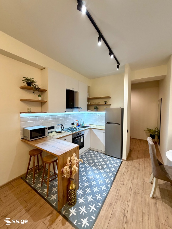 3 room Flat For Rent. Saburtalo, Tbilisi