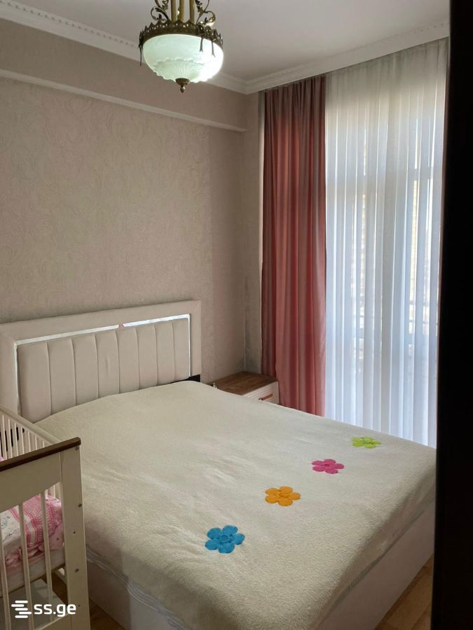 3 Room Flat For Sale view 4