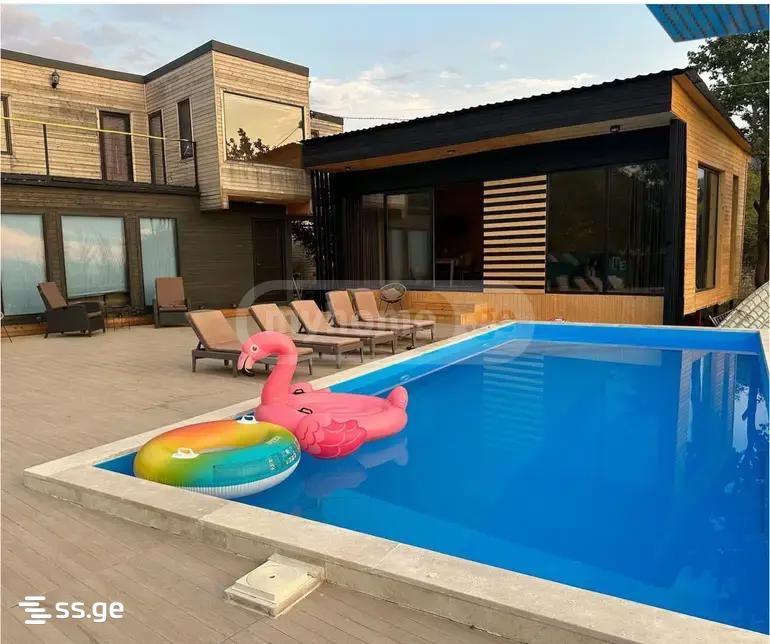5 Room Summer Cottage For Sale view 4