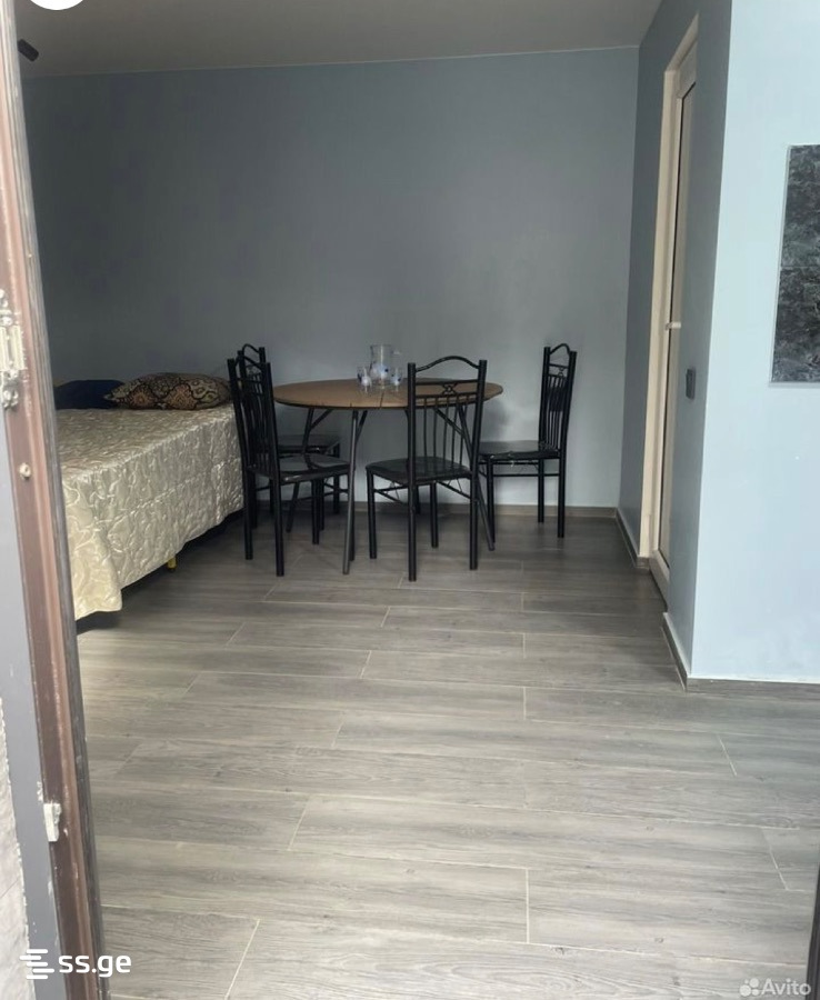 2 Room Flat Daily Rent. Ureki view 2