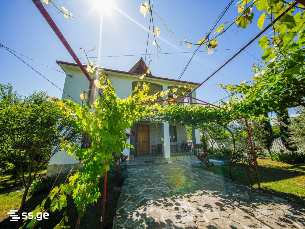 იყიდება 8-ოთახი Summer Cottage view 4