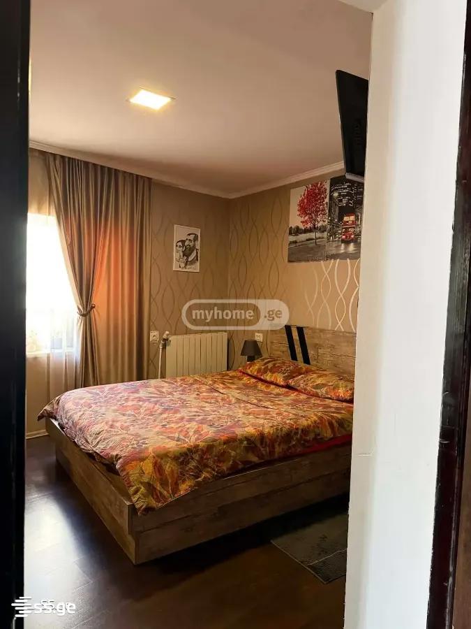 5 Room Private House Daily Rent. Chugureti, 2 of 4