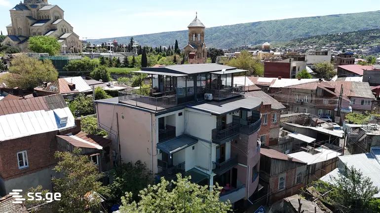 Hotel For Sale. Avlabari view 13