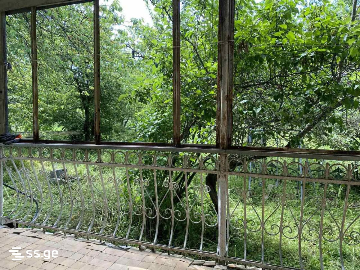 4 Room Private House For Sale view 11