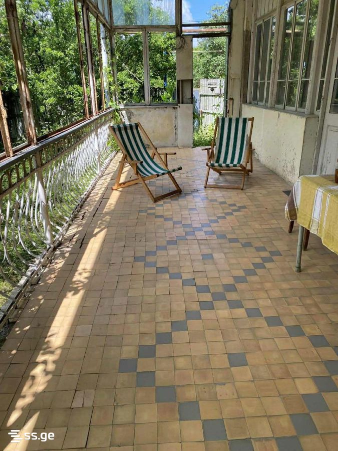4 Room Private House For Sale view 8