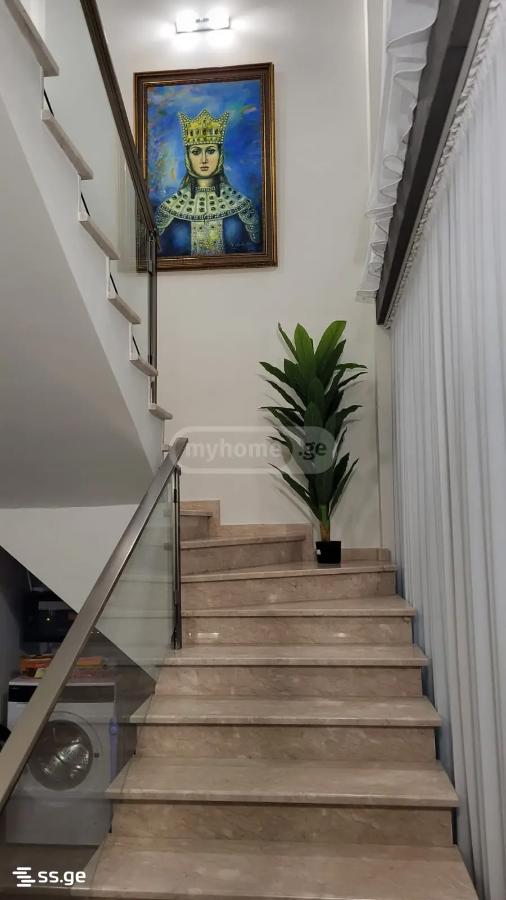 Private House Daily Rent. Ureki view 14