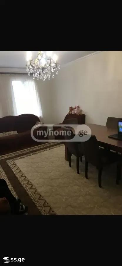 9 Room Private House For Sale view 2