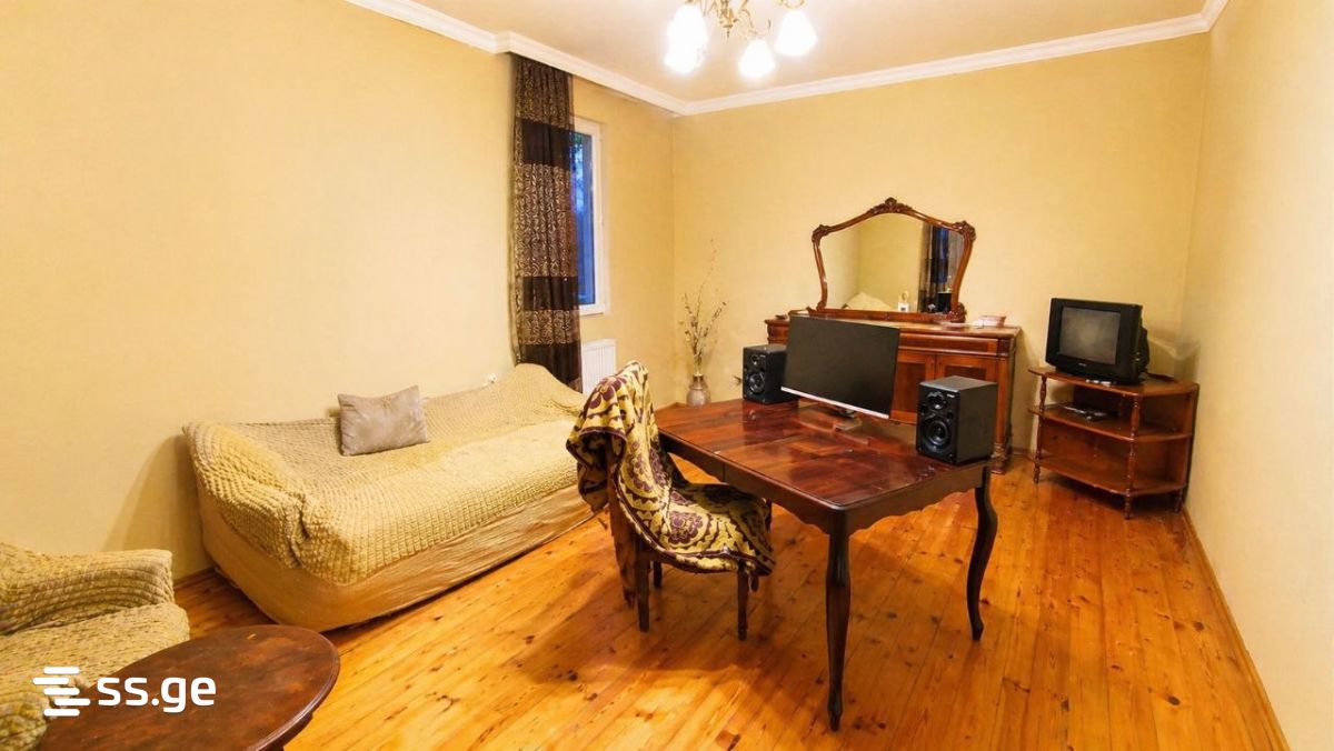 6 Room Summer Cottage For Sale view 8