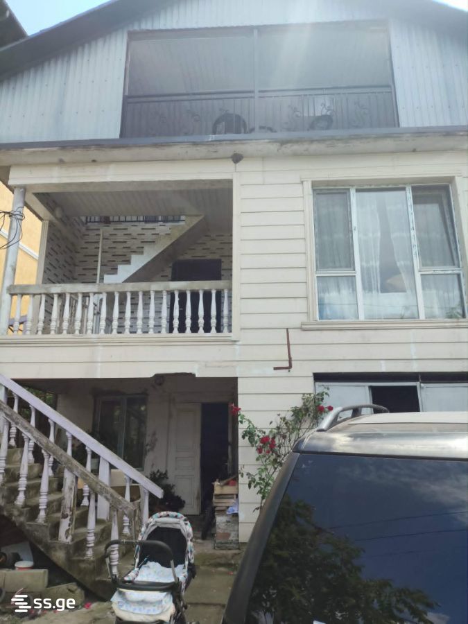 3 Room Private House Daily Rent. Batumi view 1